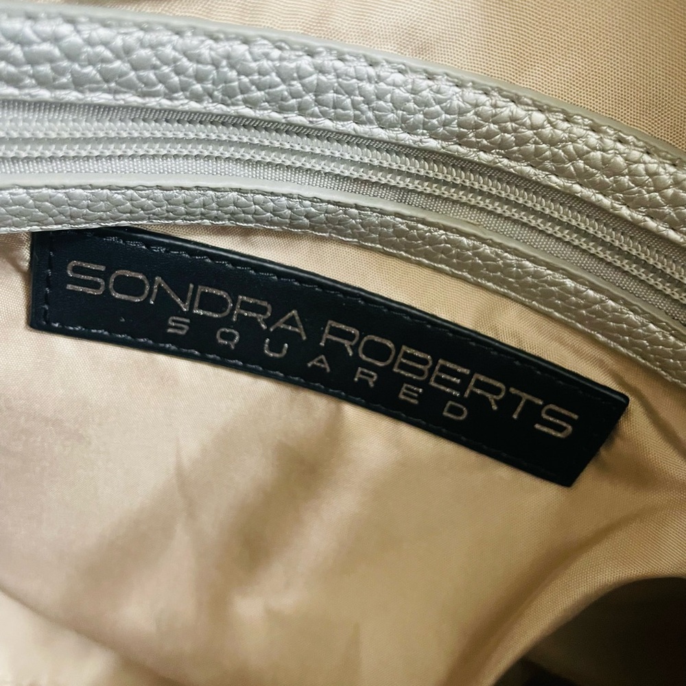 Sondra Elegant Silver Woven Handbag - Picture 2 of 5